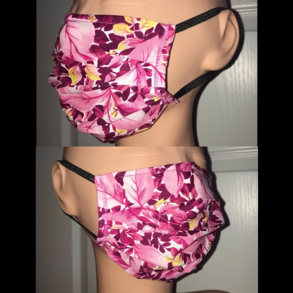 Sold! Face mask with filter pocket